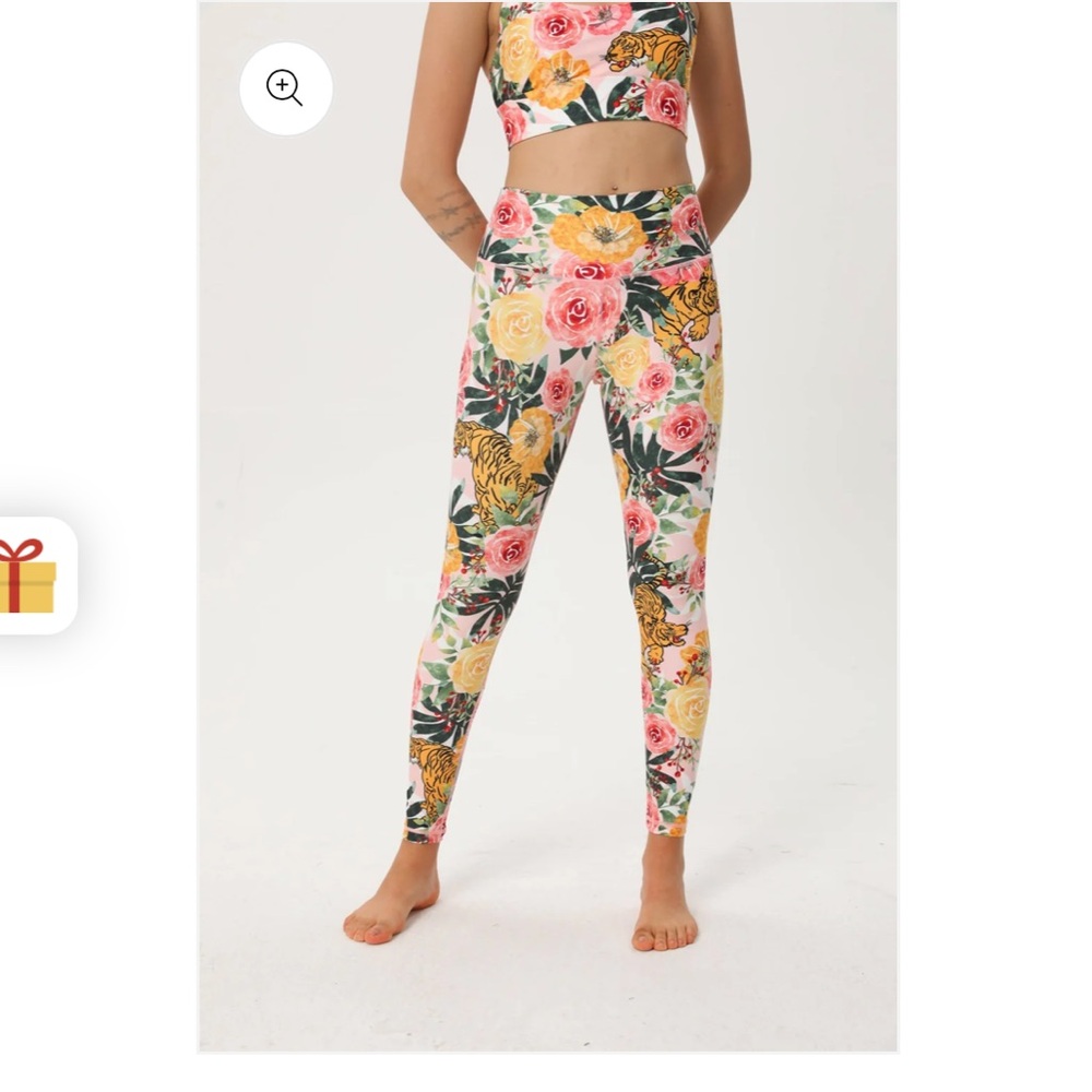 Silverwind Tiger & Rose High-waisted Leggings‎ size M